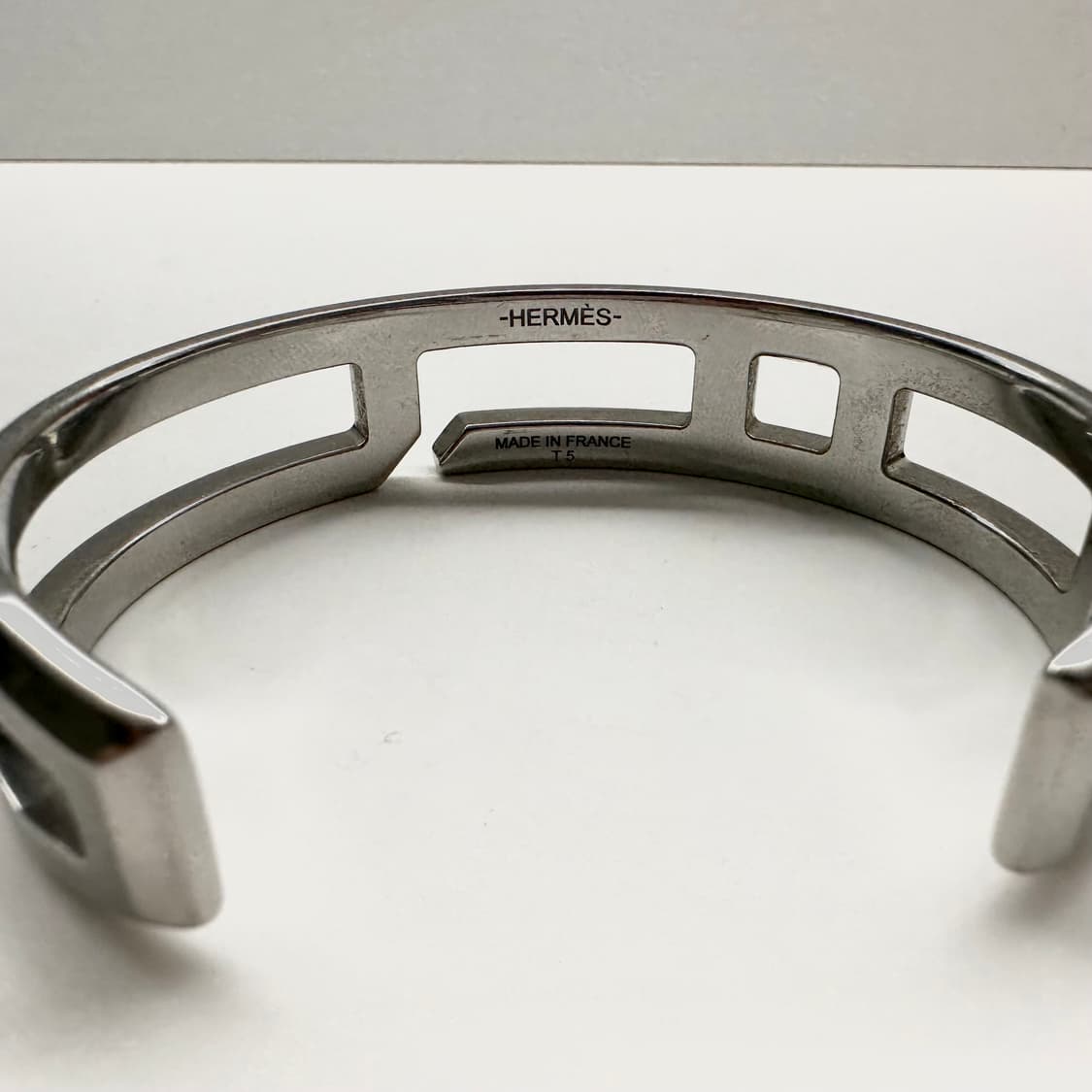 에르메스 브러쉬드 팔라듐 플레이 브레이슬릿 상품이미지5