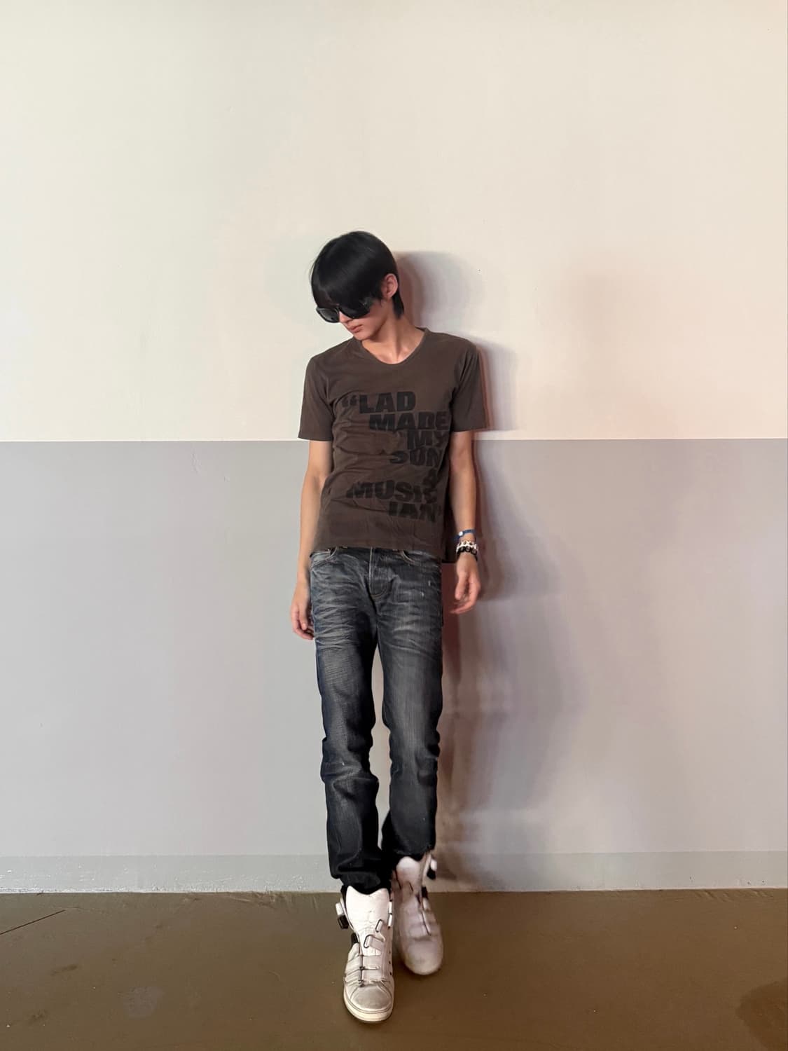 Lad Musician T-shirt 상품이미지1