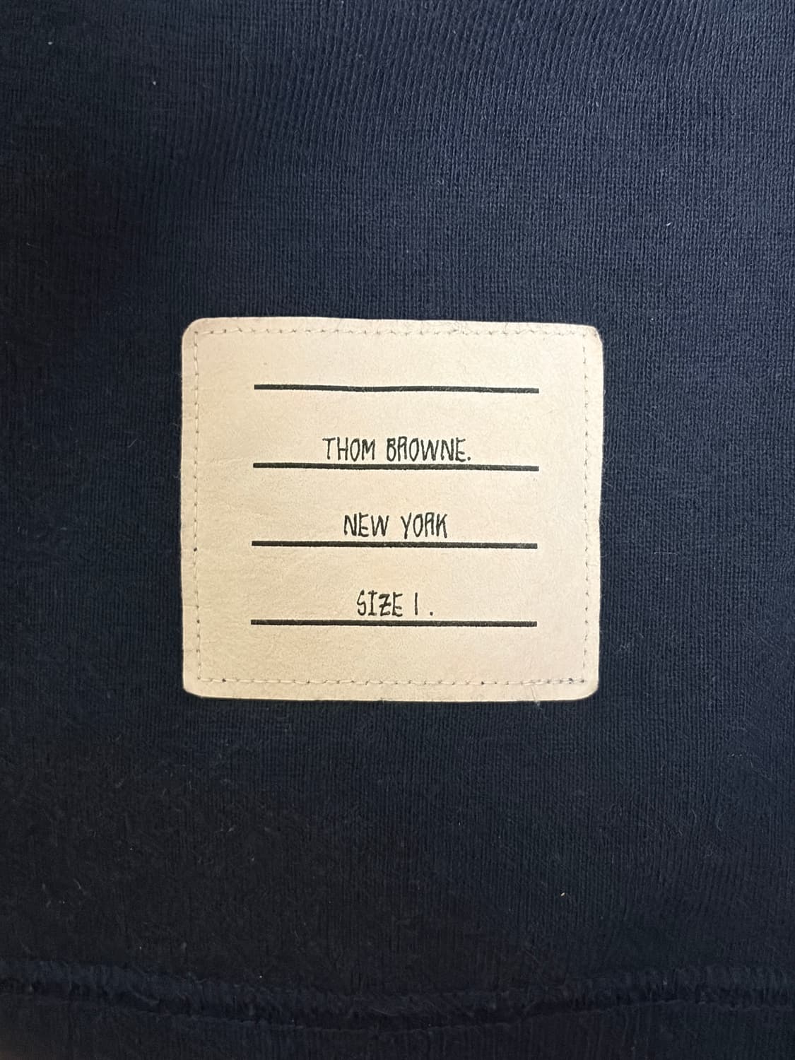 톰브라운 사선 네이비 맨투맨 1사이즈 상품이미지2