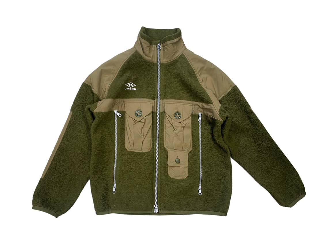 스펙테이터 x 엄브로 올리브 후리스 자켓 상품이미지2