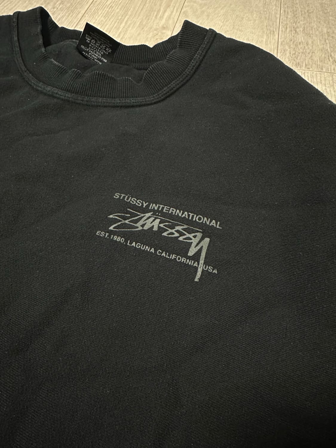 스투시 인터네셔널 맨투맨 블랙 상품이미지4