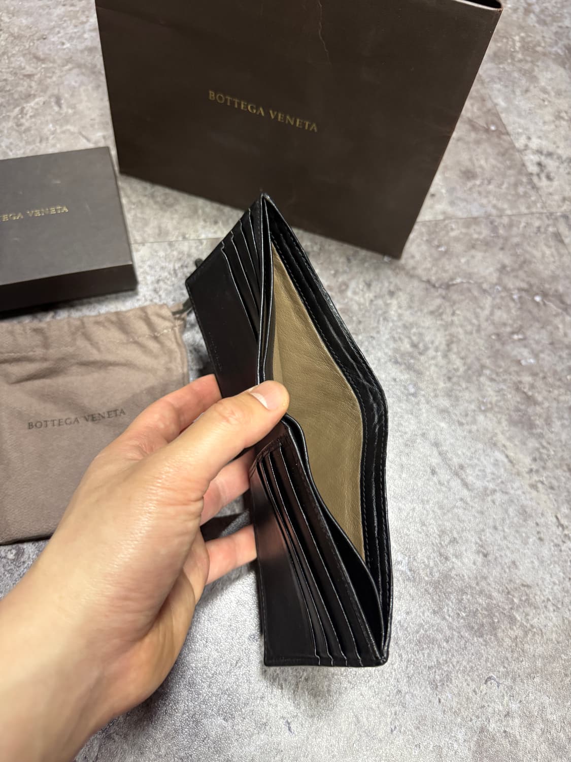 보테가베네타 인트레티아토 반지갑 풀박스 상품이미지5