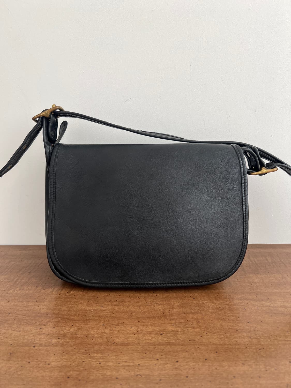 올드 코치 블랙 레더 크로스백 9951 상품이미지2