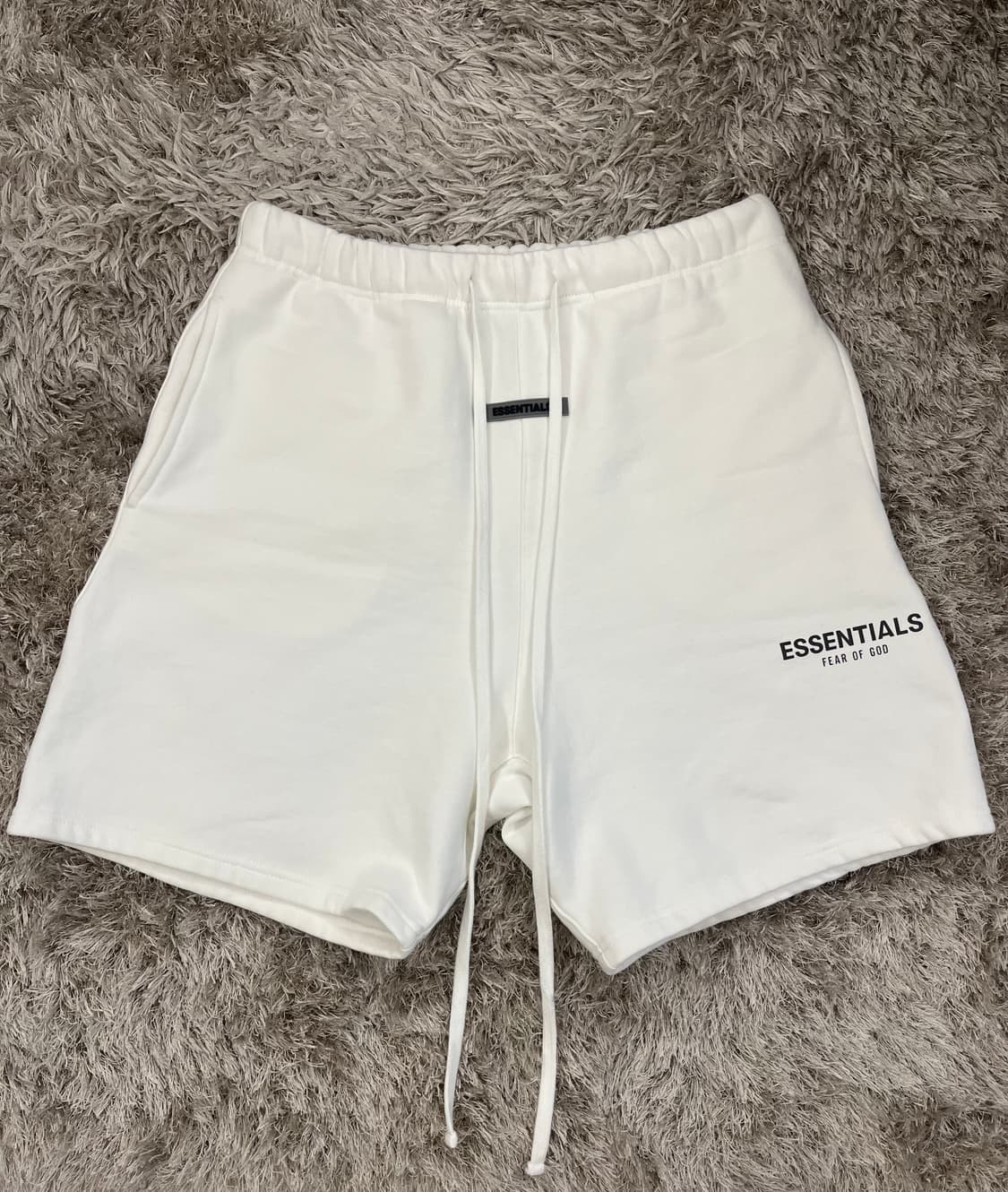 정품 피오갓 에센셜 반바지 화이트 L 상품이미지1