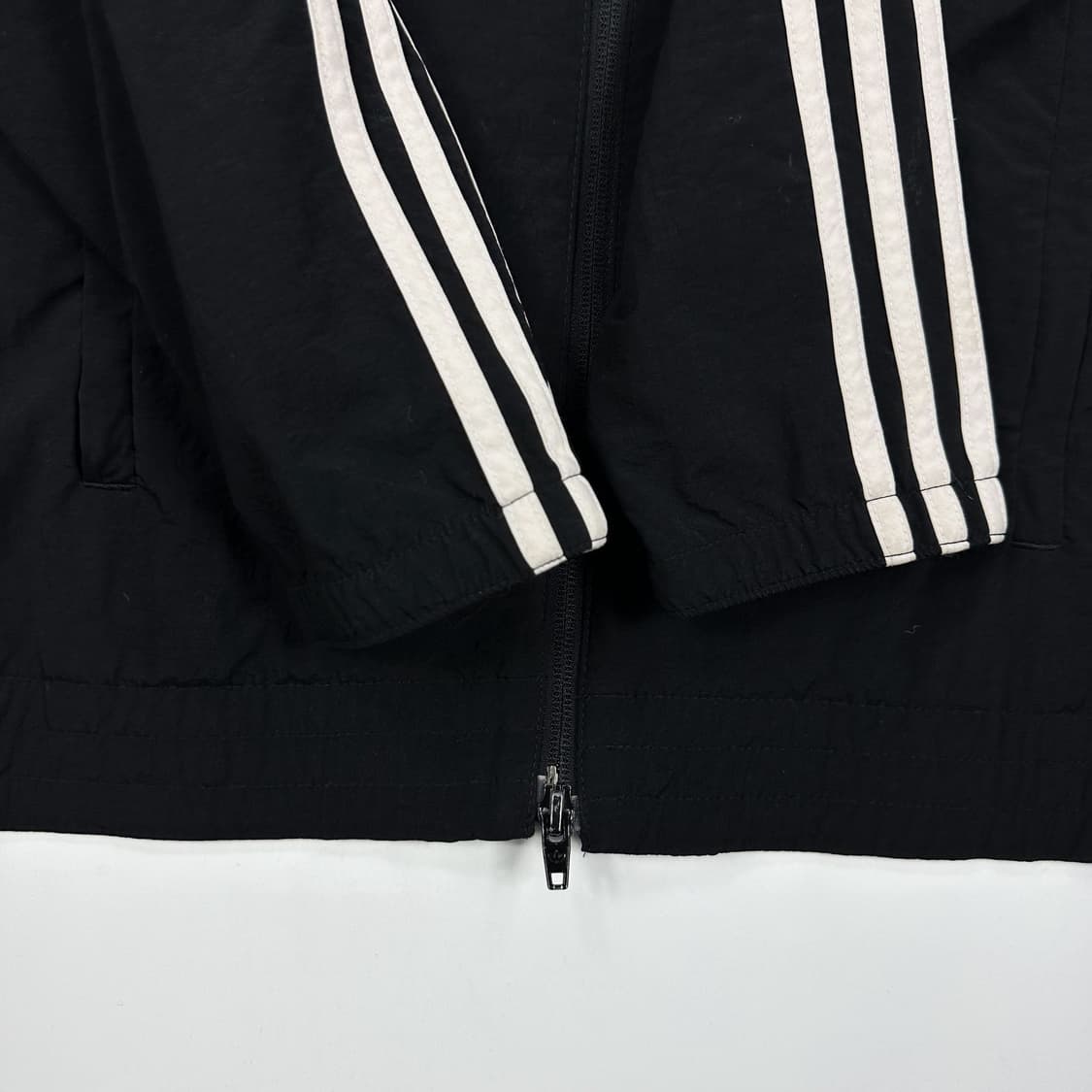 아디다스 트레포일 풀오버 블랙 바람막이 자켓 (M) 상품이미지5