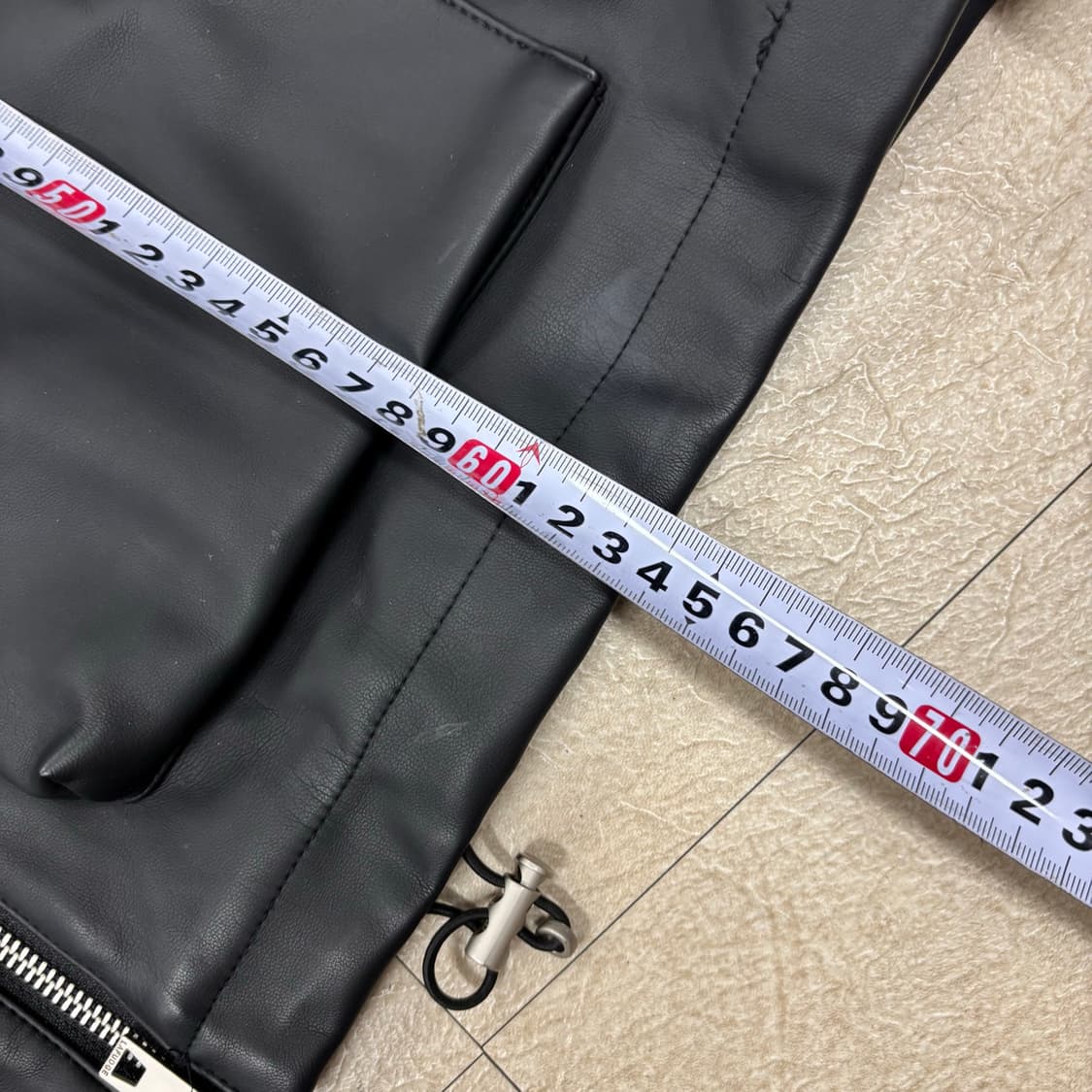 라퍼지스토어 투포켓 블랙 레더 자켓 상품이미지4