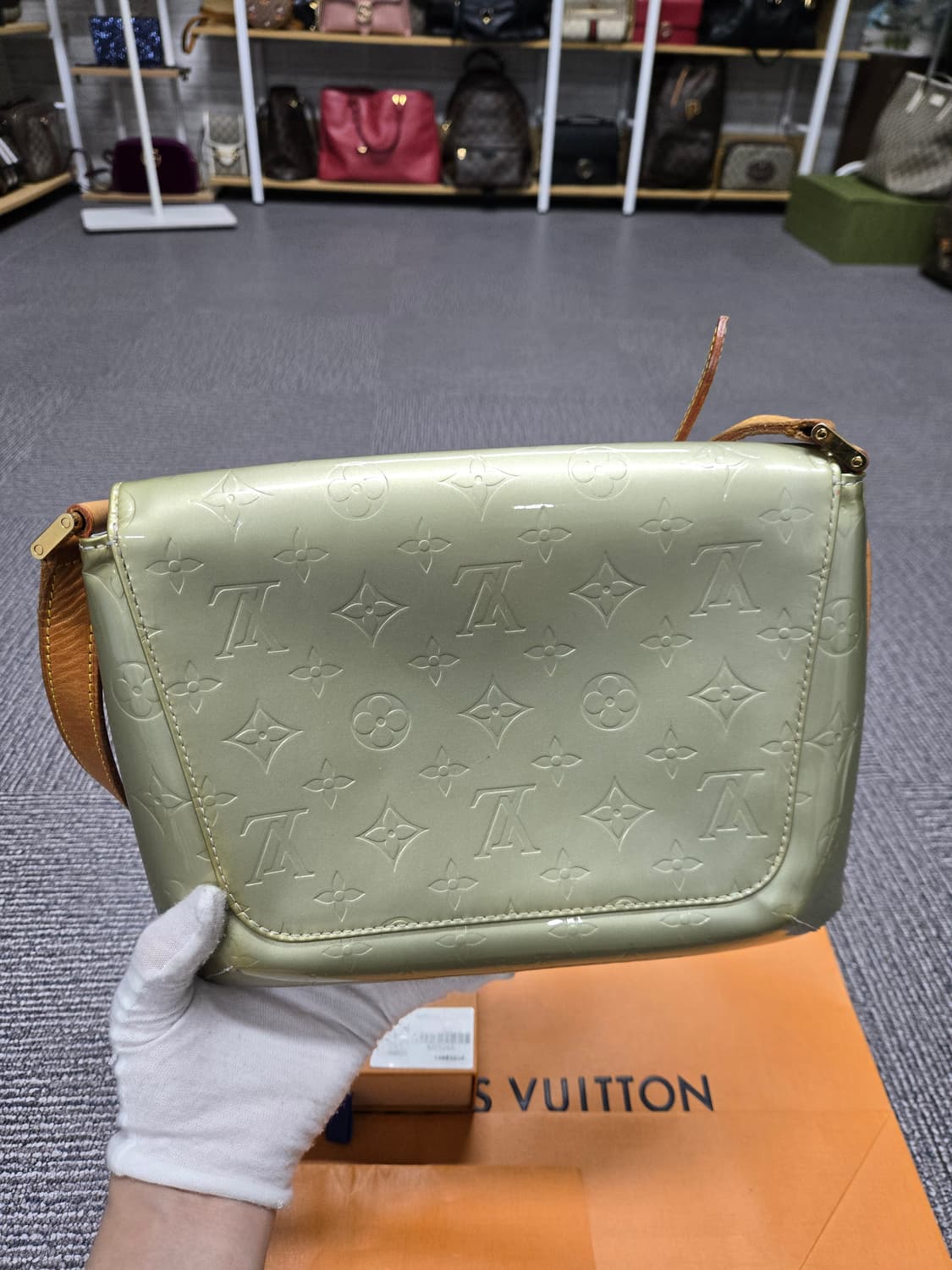 [특가][정품] 루이비통 베르니 메신저백 상품이미지2