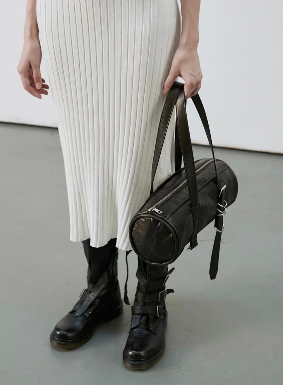 LCDC 벨트 스트랩 튜브백 상품이미지4