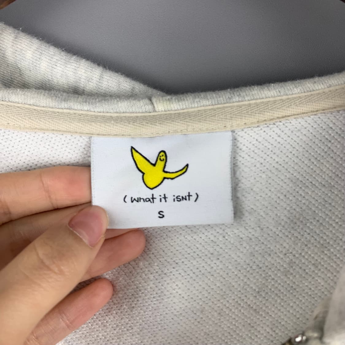 와릿이즌 로고 라이트 그레이 후드집업 상품이미지7