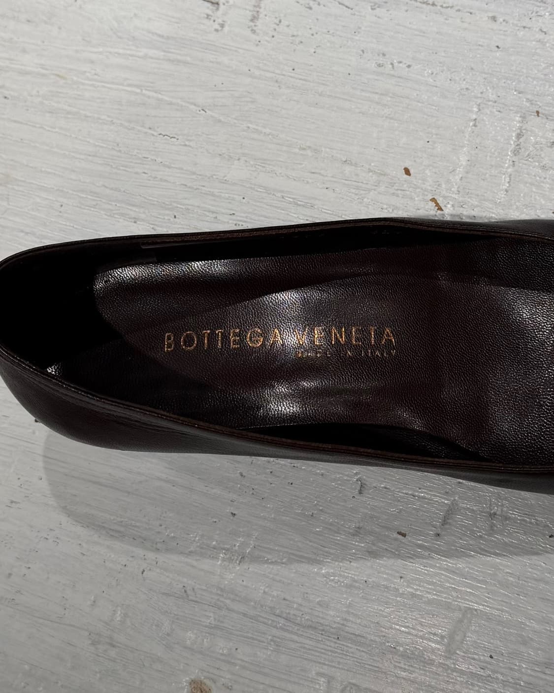 보테가 베네타 다크브라운 BV 로고 펌프스 상품이미지7