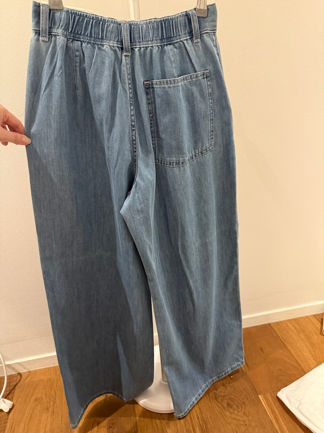 새상품) gu 와이드팬츠 L 상품이미지5