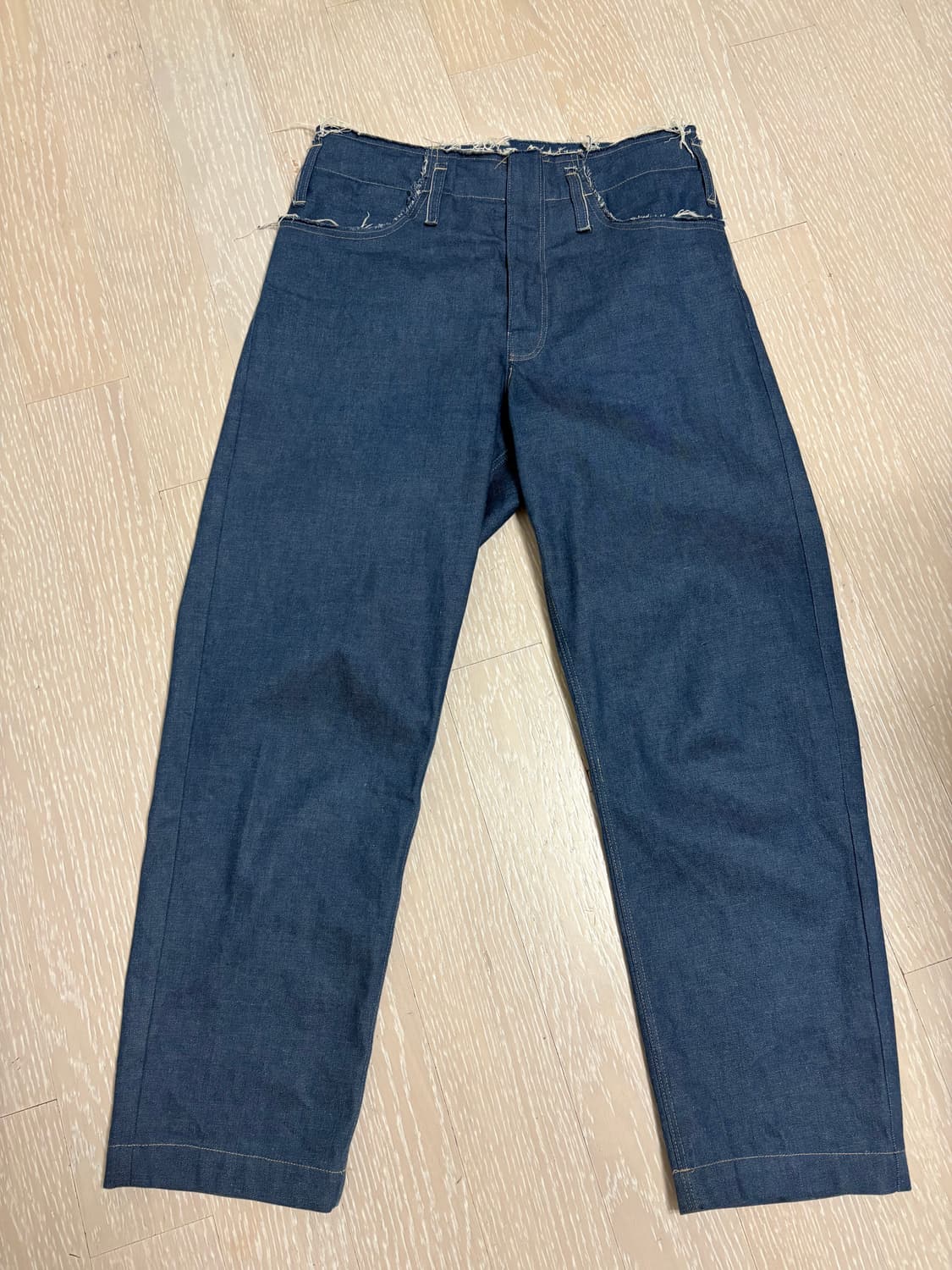 카미엘 포트젠스 24fw 노멀진 블루 상품이미지1