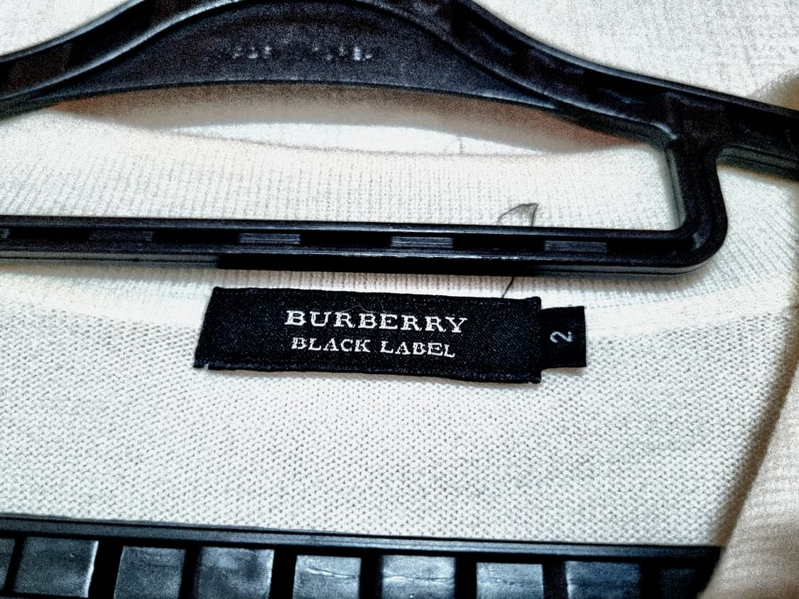 버버리블랙라벨 정품 티셔츠 95사이즈 상품이미지4