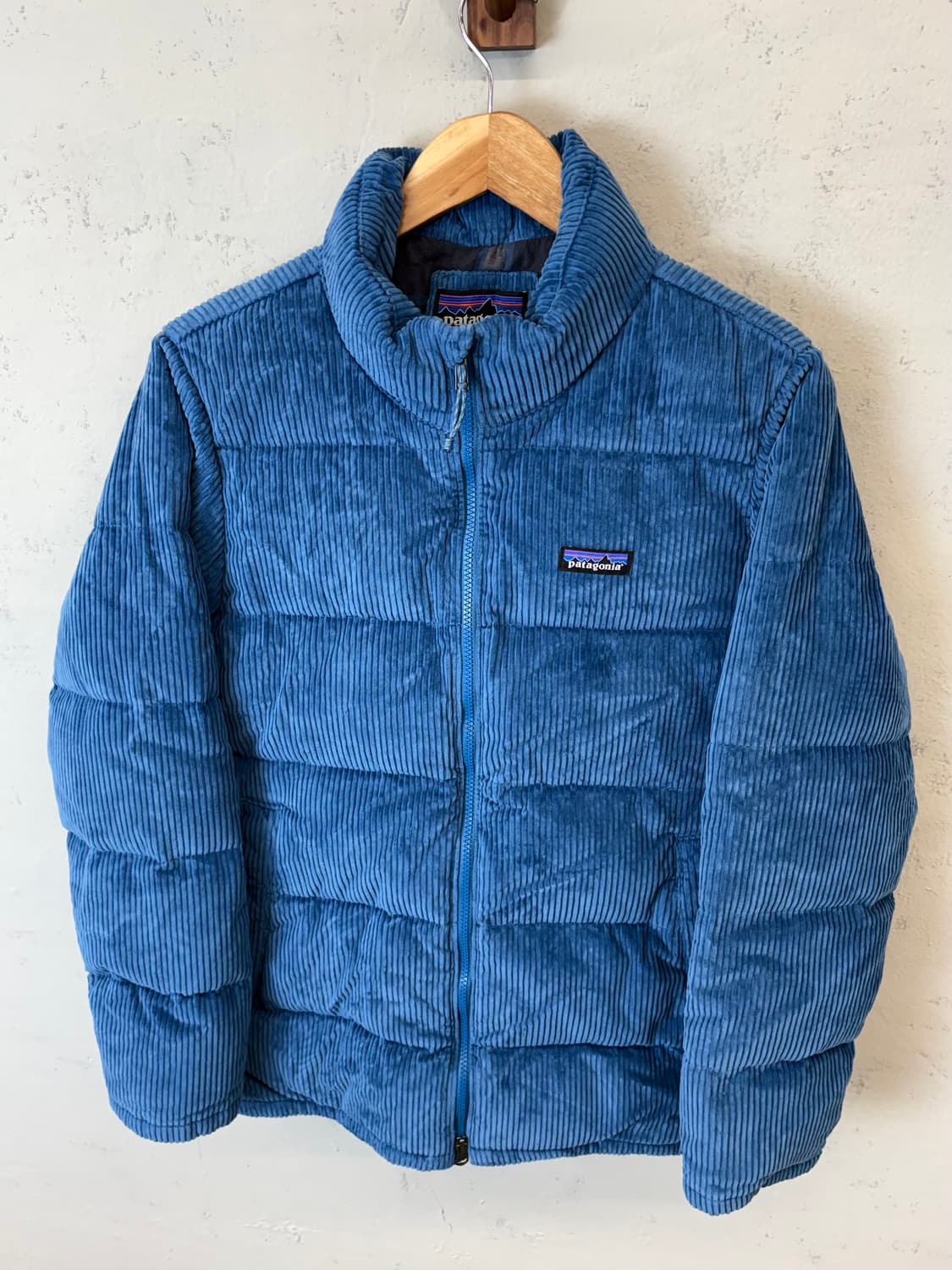 파타고니아 코듀로이 다운 자켓 웨이비 블루 상품이미지5