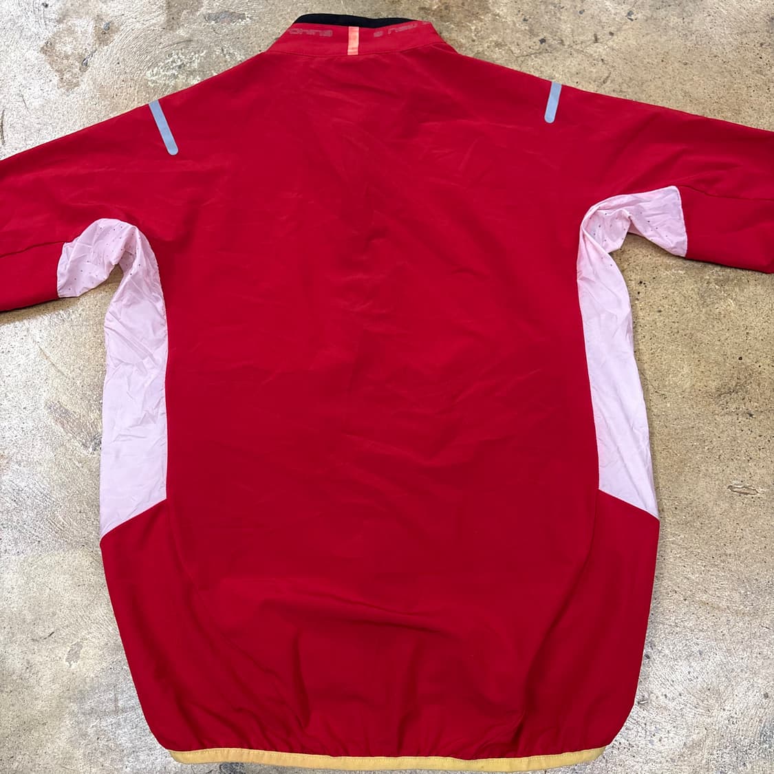 [정품/L] 몬츄라 바람막이 집업 자켓 레드 b8 상품이미지4