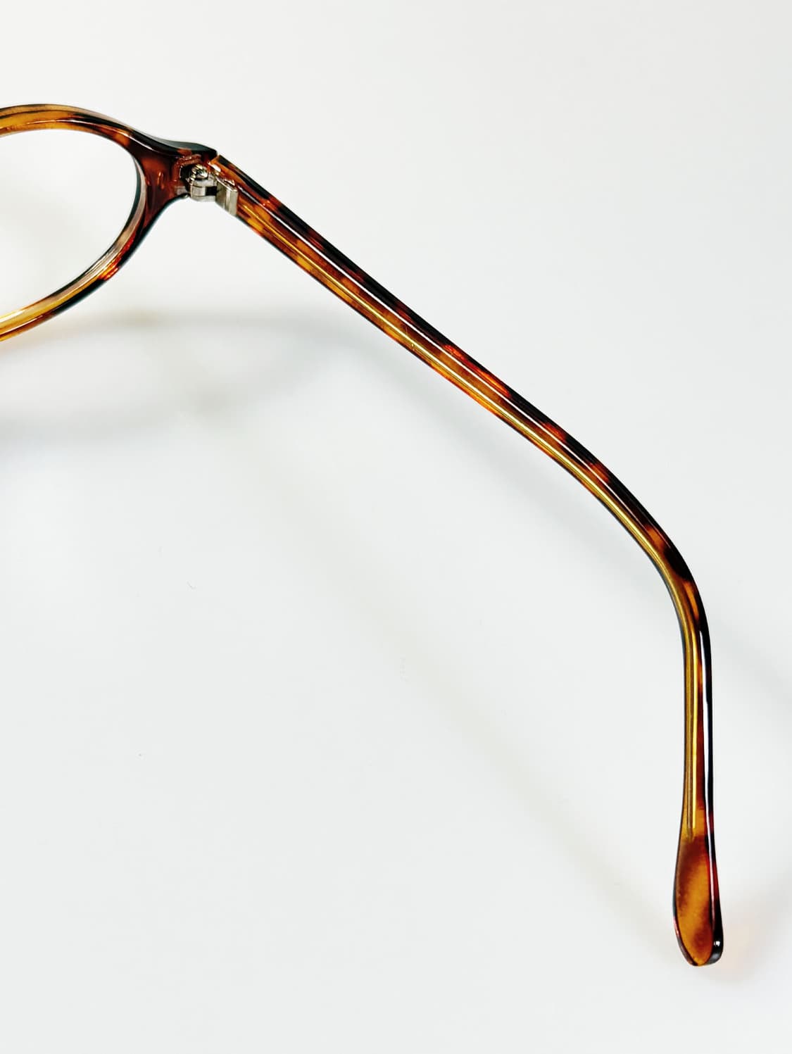 90s 토터스쉘 오벌 뿔테 프레임 빈티지 안경 상품이미지6