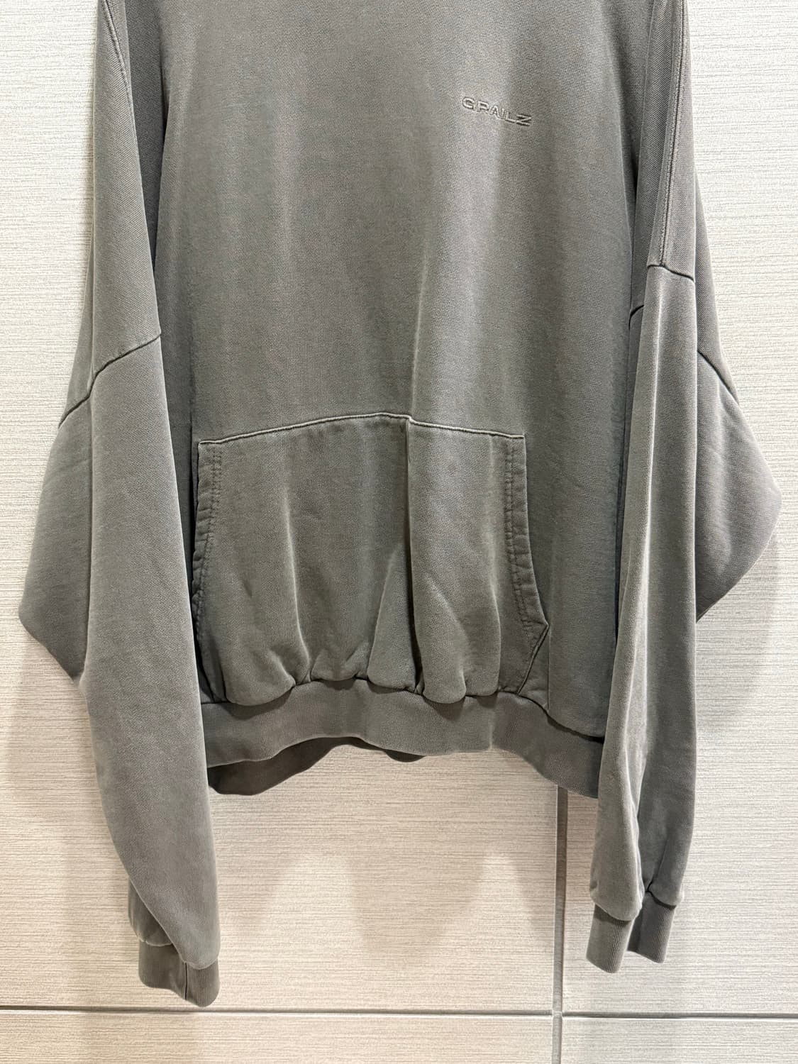 그레일즈 후드티 4만원 상품이미지2