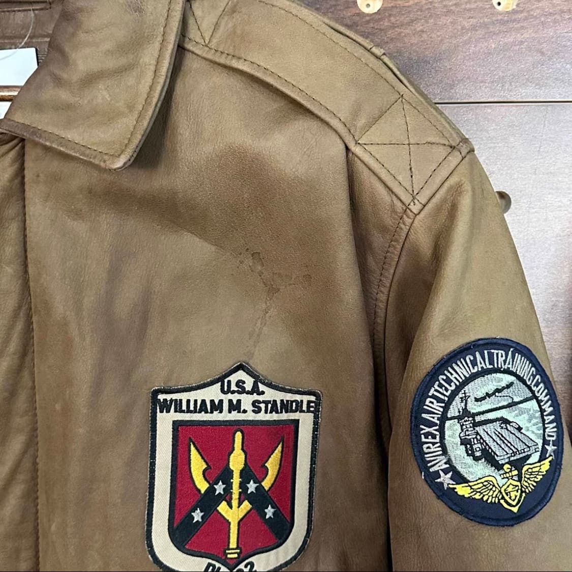 Vintage 아메리칸 A-2 레트로 레더 자켓 상품이미지2