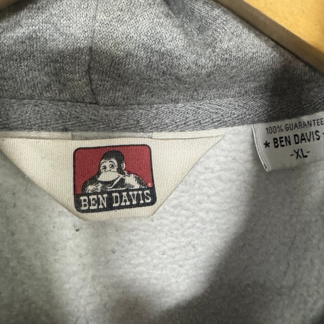 벤데이비스 로고 후드티 상품이미지3