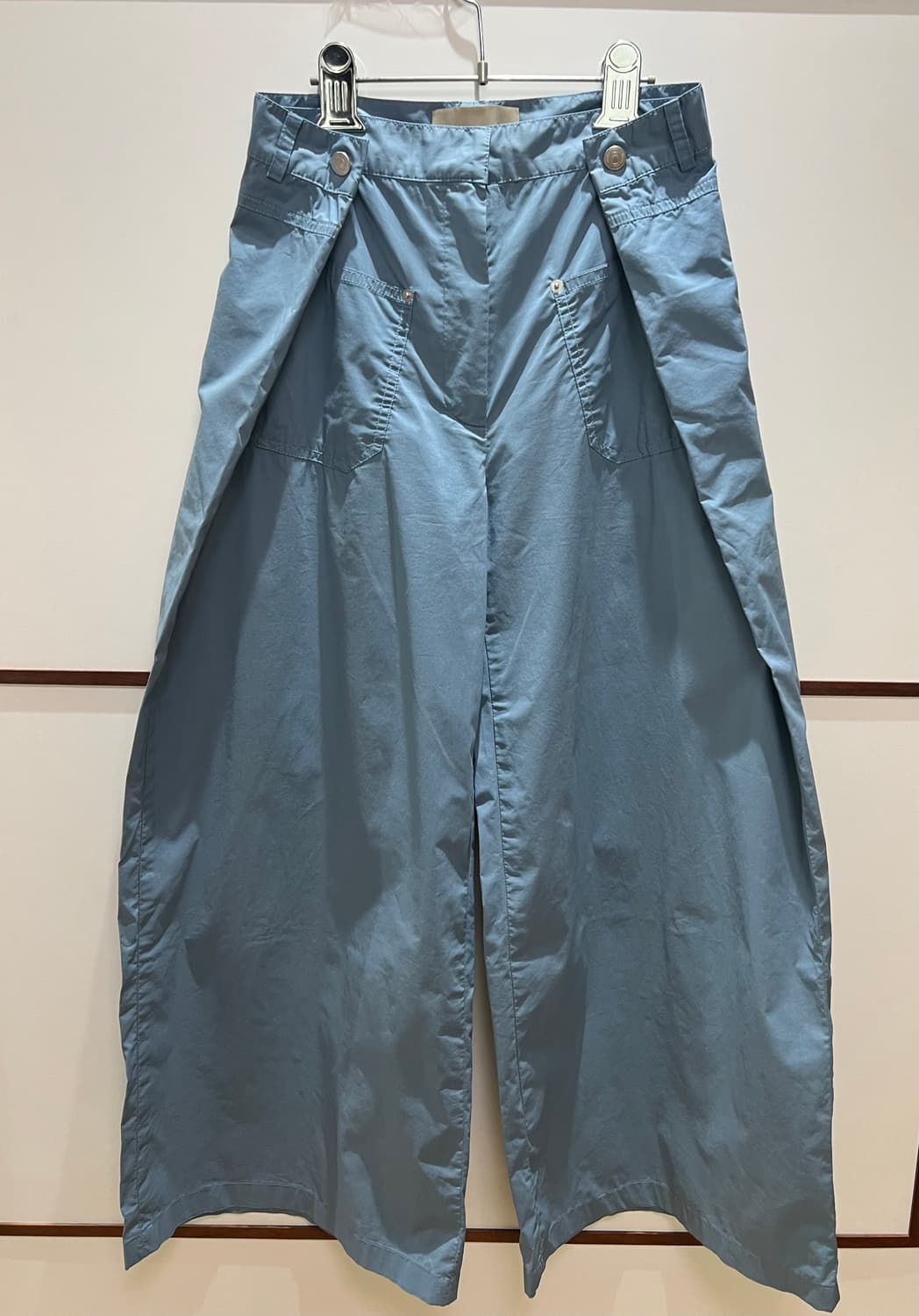 마뗑킴(matin kim) 폴딩 버튼 팬츠 상품이미지3