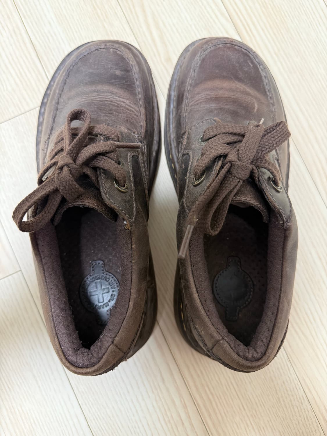 닥터마틴 3홀 브라운 워커 250 상품이미지3