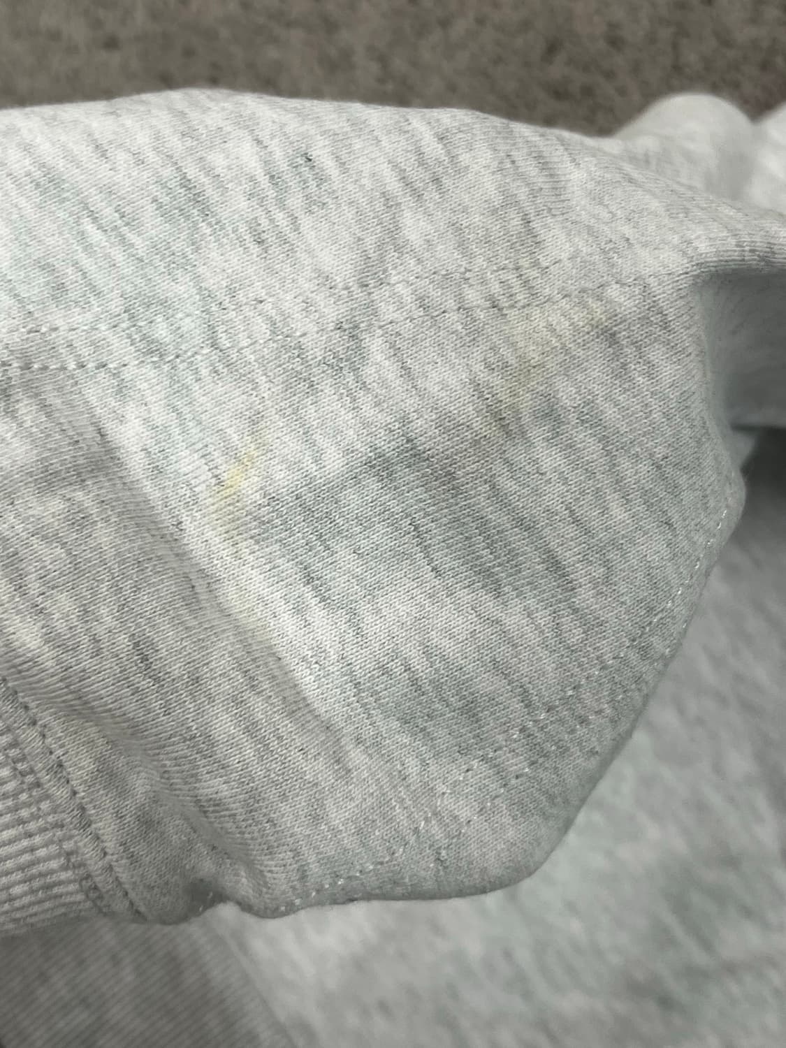 (100) 뉴발란스 스펠아웃 맨투맨 라이트그레이 상품이미지2