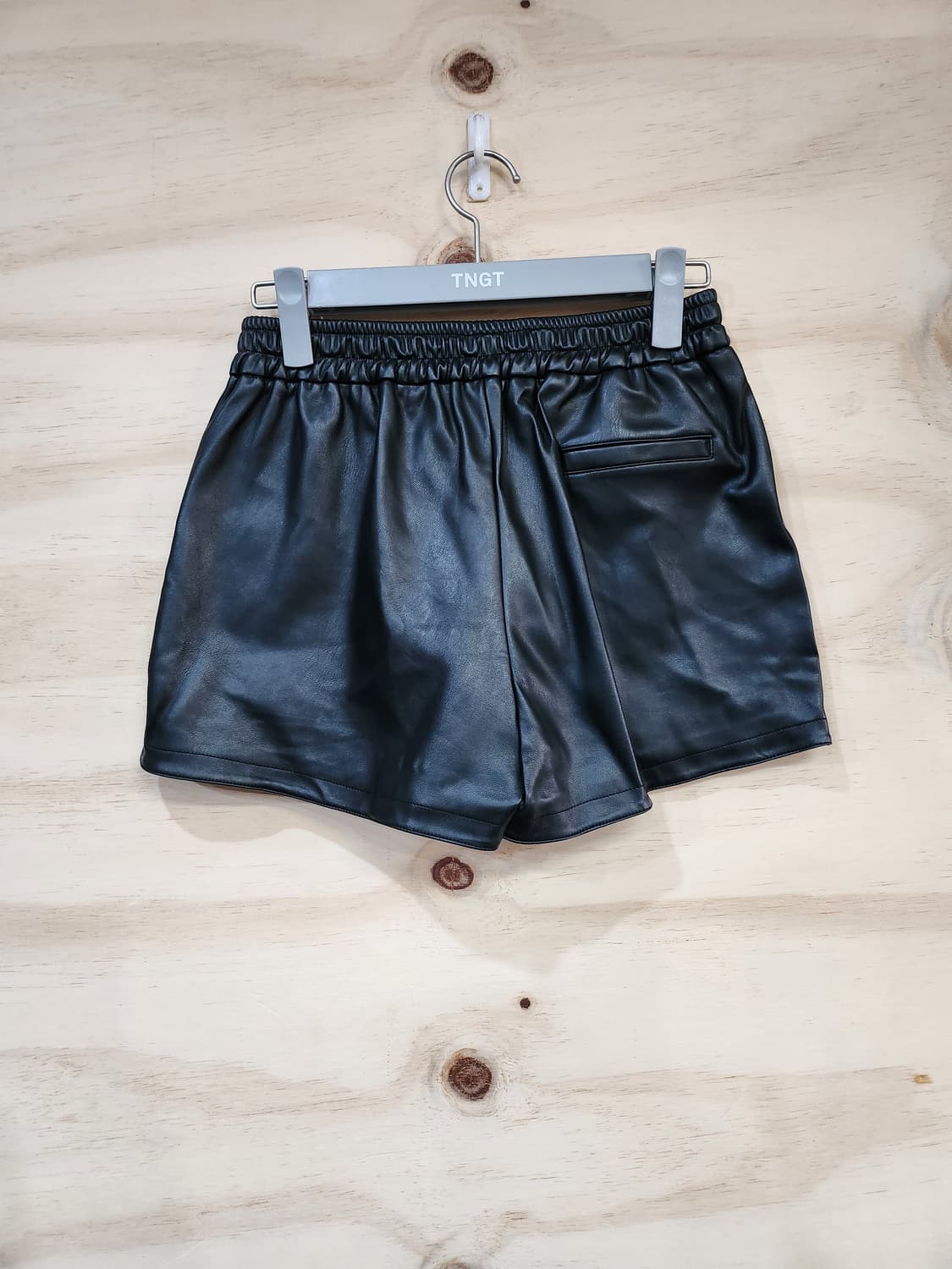 487) 페이퍼문 paper moon 비건레더 반바지 (밴딩) 상품이미지2