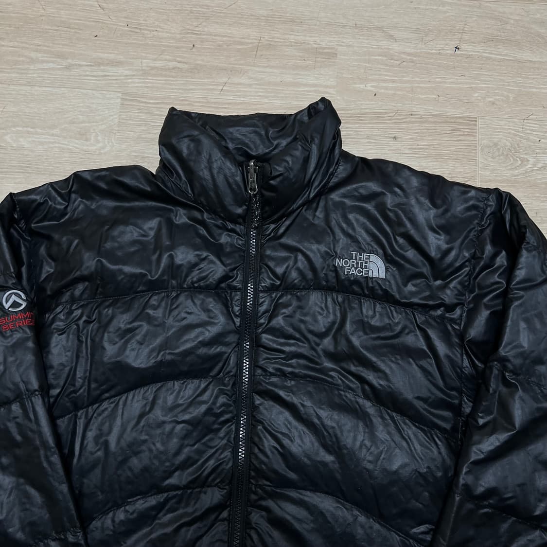 노스페이스 써밋시리즈 덕다운 경량패딩 점퍼 [블랙] M/95 상품이미지2