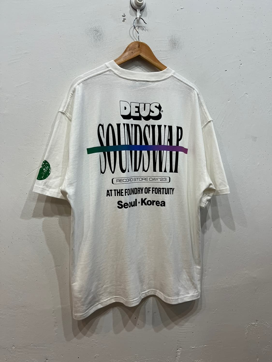 데우스 엑스 마키나 SOUNDSWAP 반팔 티셔츠 L 상품이미지2