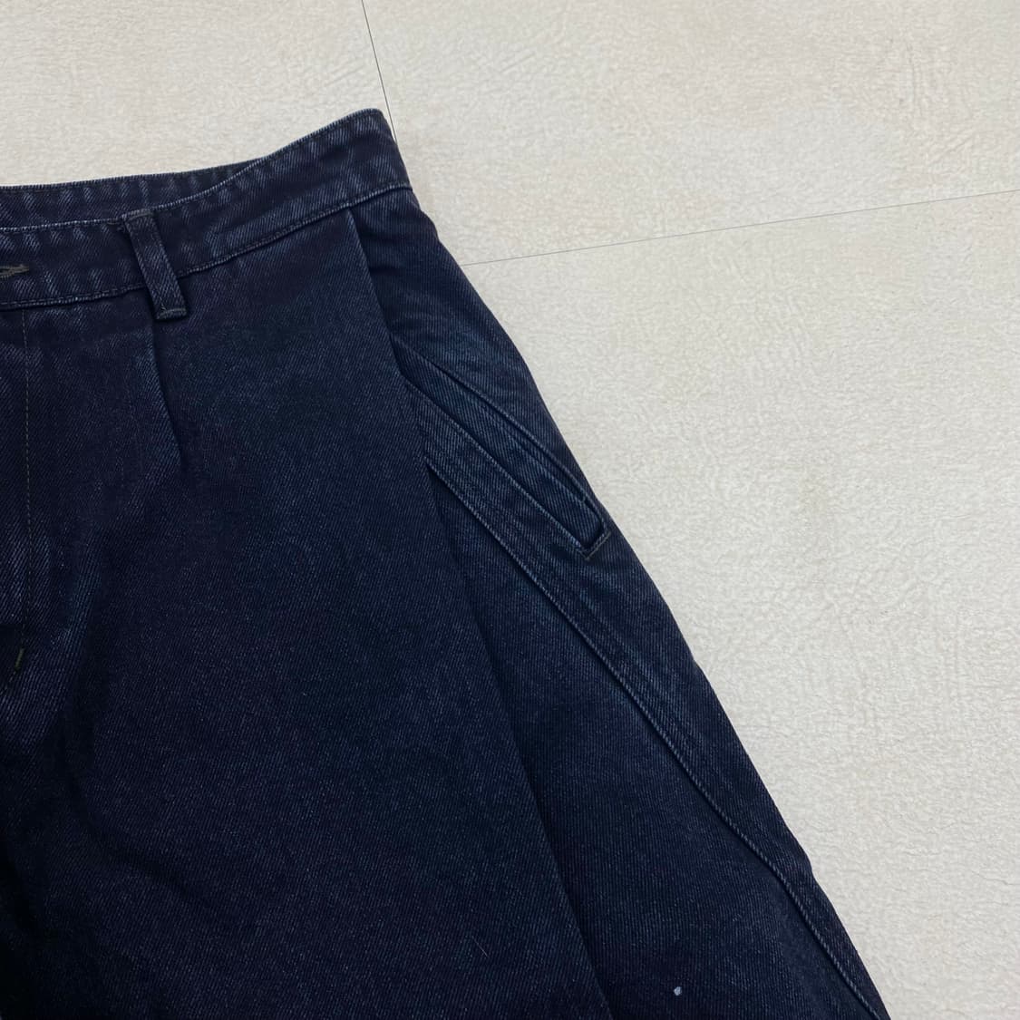 쿠어 핀턱 데님 벌룬 와이드 팬츠 (32) 상품이미지3