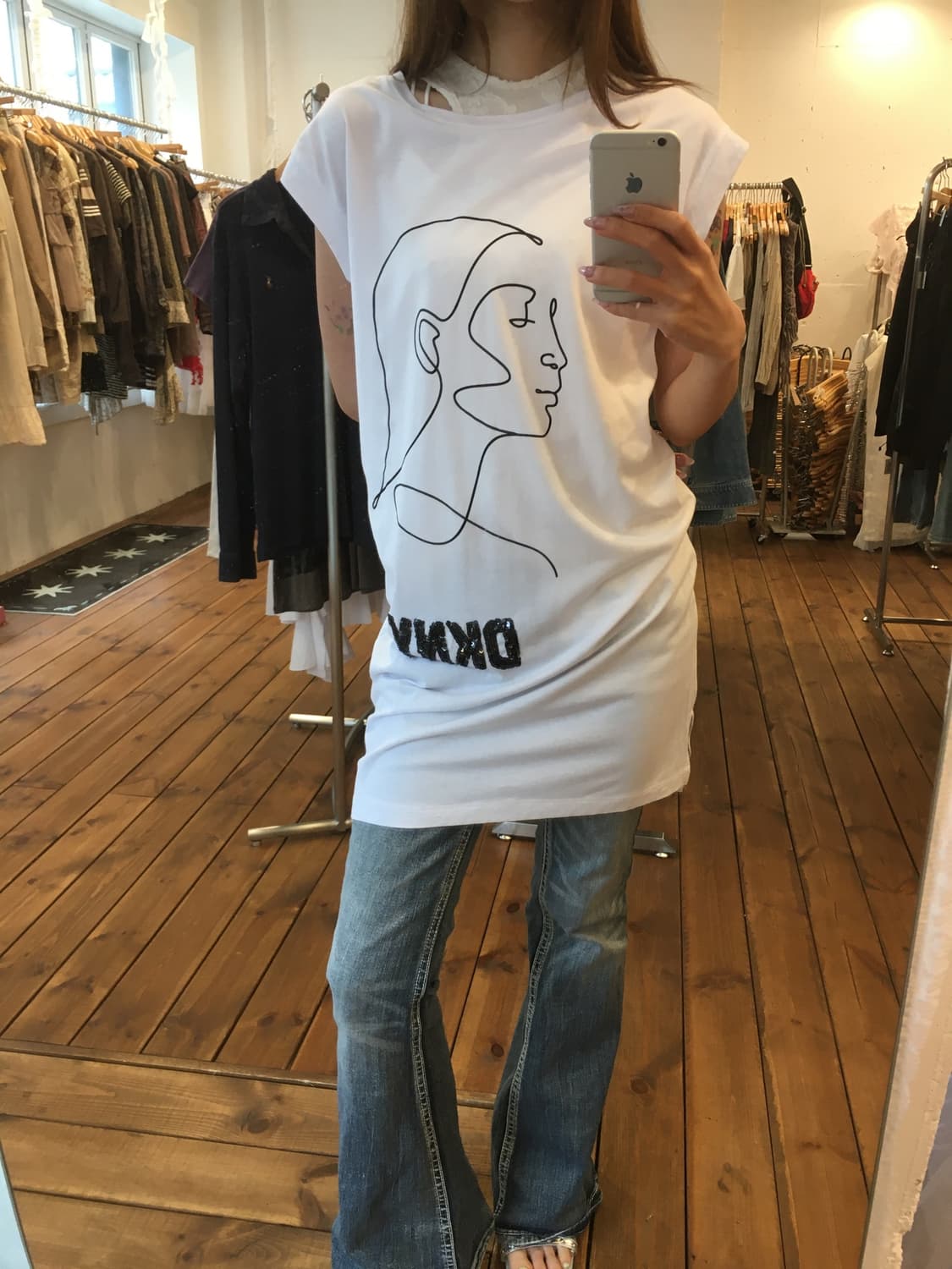 DKNY 화이트 큐빅 반팔 상품이미지5