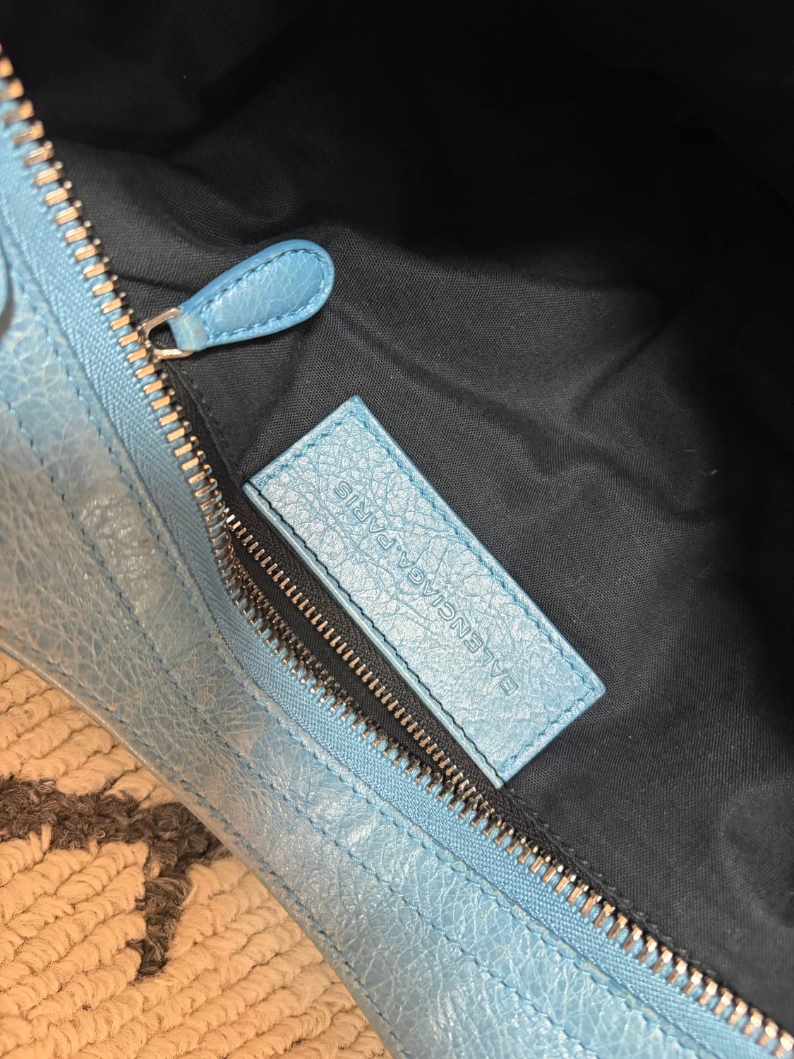 발렌시아가 모터백 상품이미지5