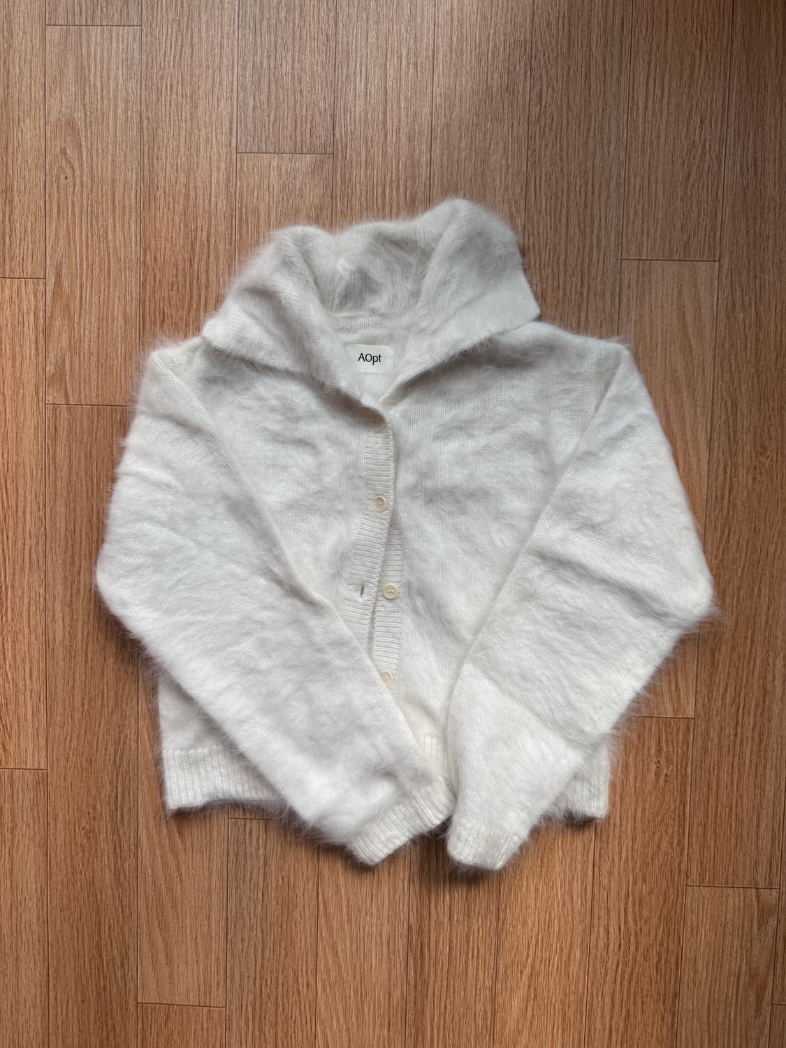 아옵트 ANGORA COLLAR CARDIGAN 상품이미지1