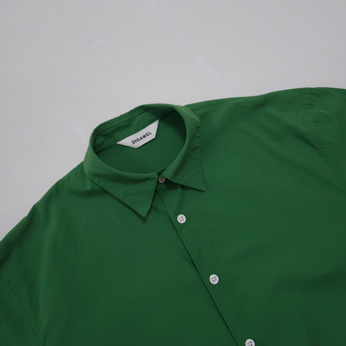 DIGAWEL GREEN HALF SHIRT 상품이미지2