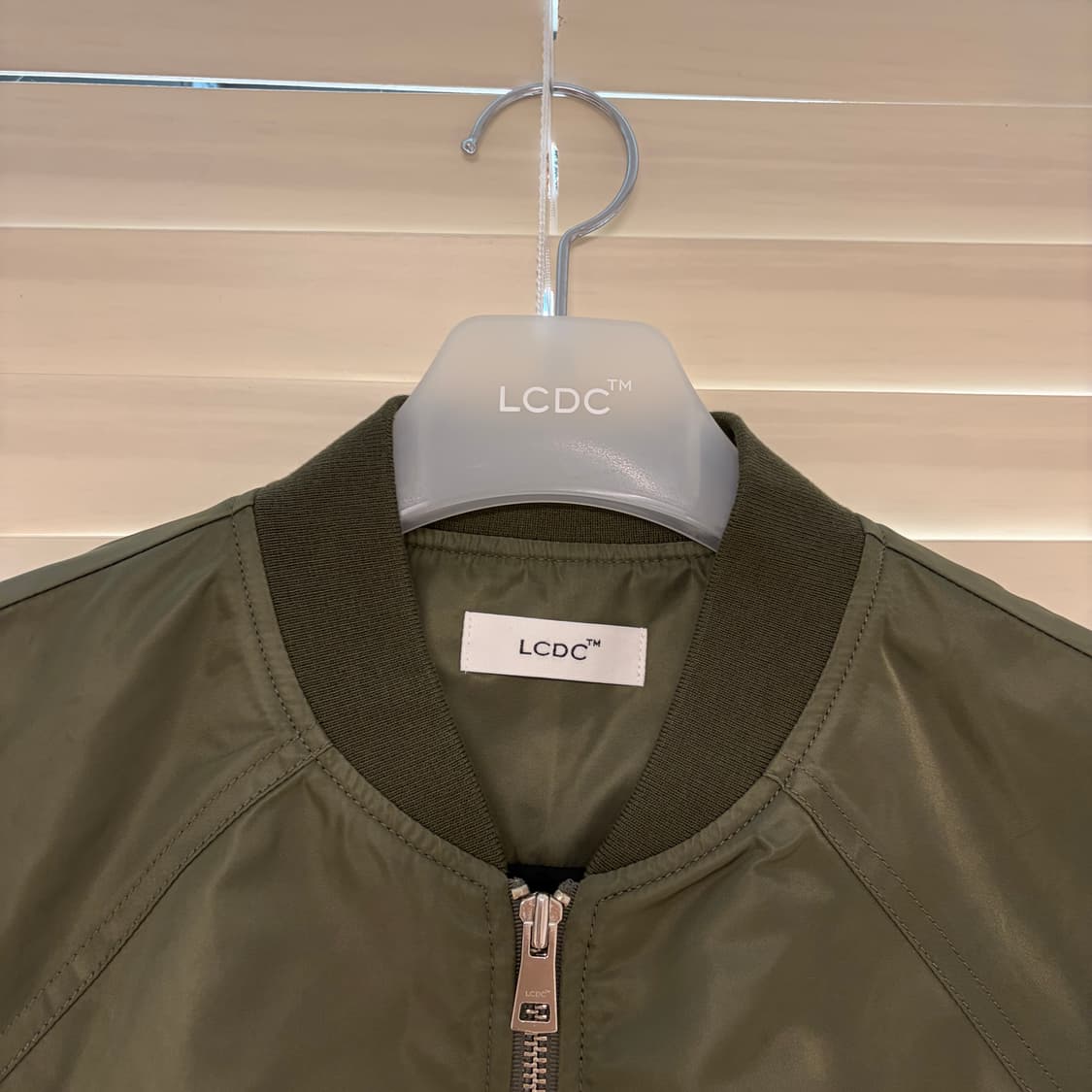 LCDC TM 엘씨디씨 티엠 디테쳐블 포켓 봄버 블루종 카키  OS 상품이미지6