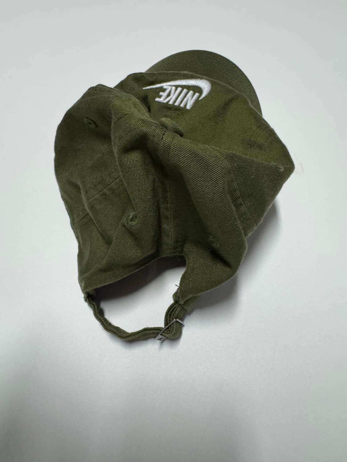 여성 나이키 21년도 헤리티지 카키 볼캡 모자 상품이미지3