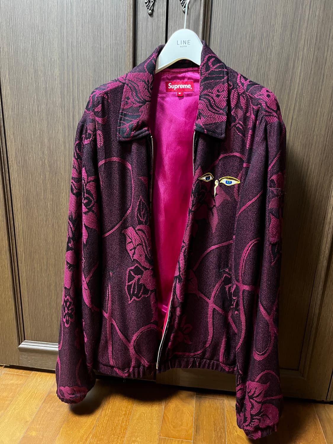 슈프림 17ss트루스 m 사이즈 자켓 판매합니다. 상품이미지2