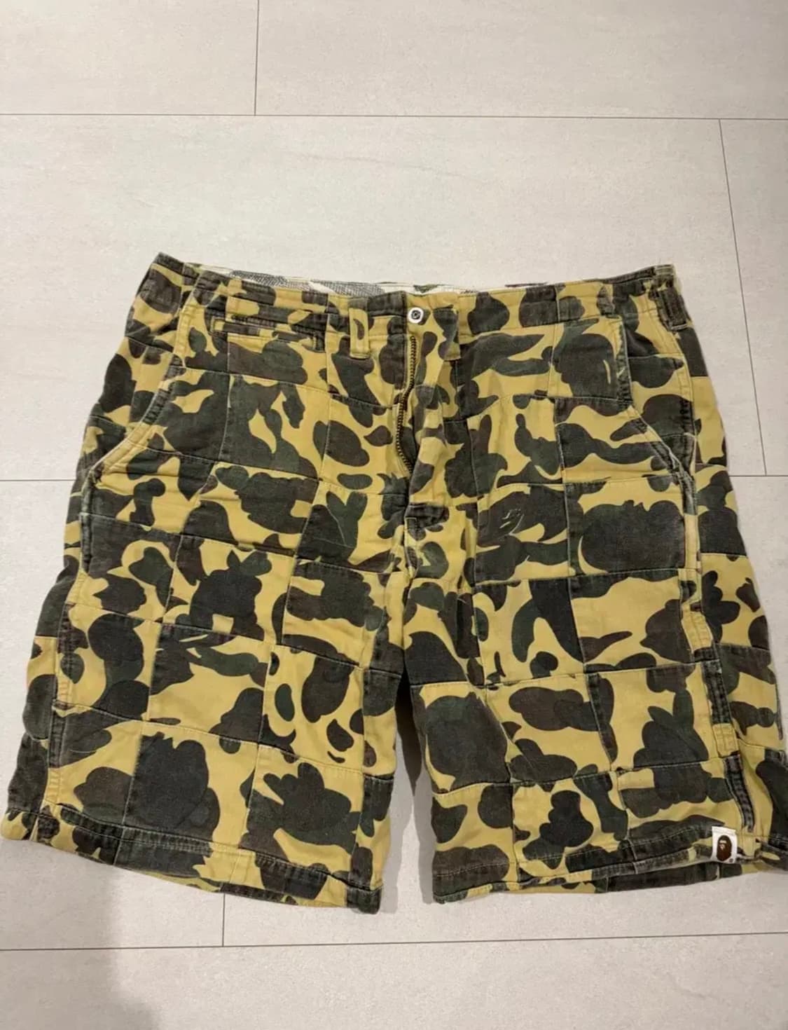 베이프 반바지 상품이미지1