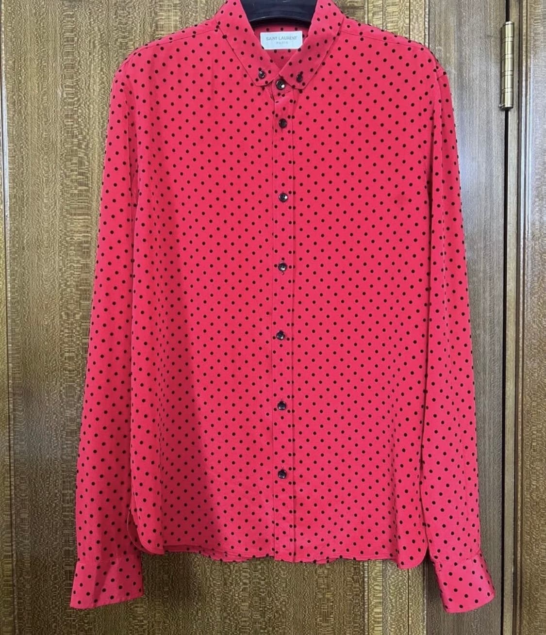 [BTS 진님 착용] 생로랑 21AW 레드 도트 실크 셔츠 상품이미지2