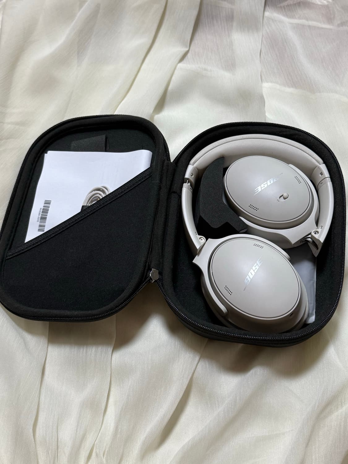 보스 QC45 헤드폰(스모크 화이트 색상🎧) 상품이미지4