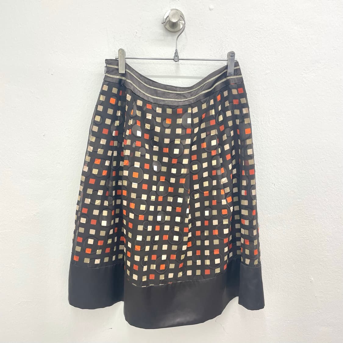 Dark brown mod print midi skirt 상품이미지1
