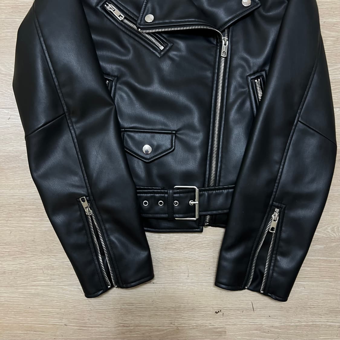 자라 레더 라이더 크롭 더블 가죽자켓 [블랙] L/100 상품이미지3