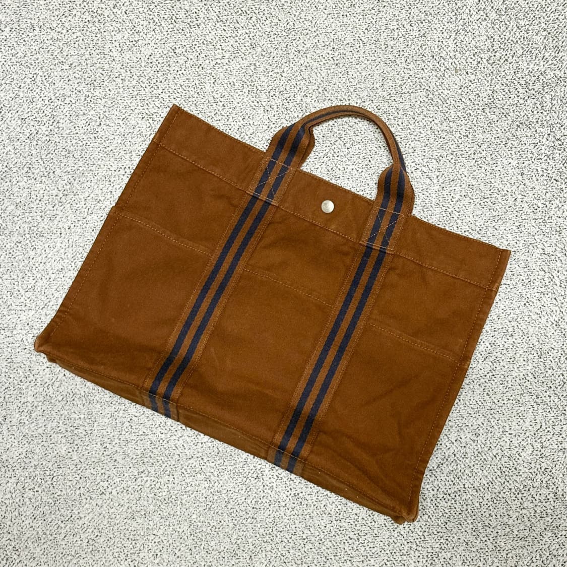 에르메스 후루토 캔버스 토트백 브라운/네이비 상품이미지1