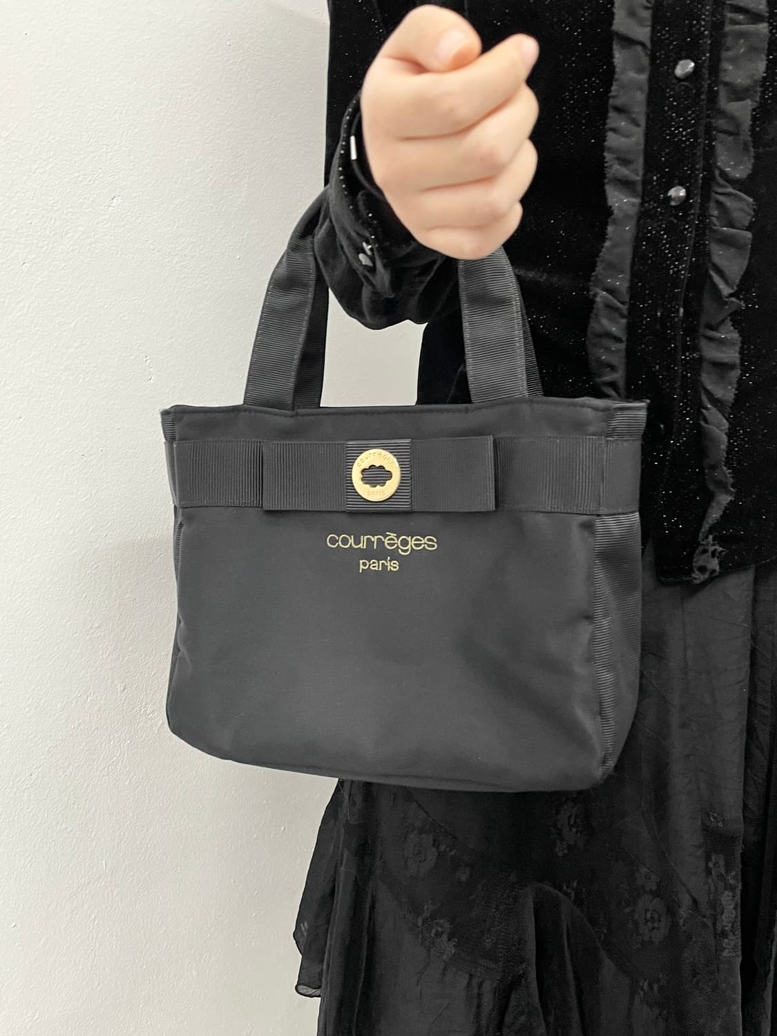 90‘s 꾸레쥬 로고 리본 토트백 상품이미지3