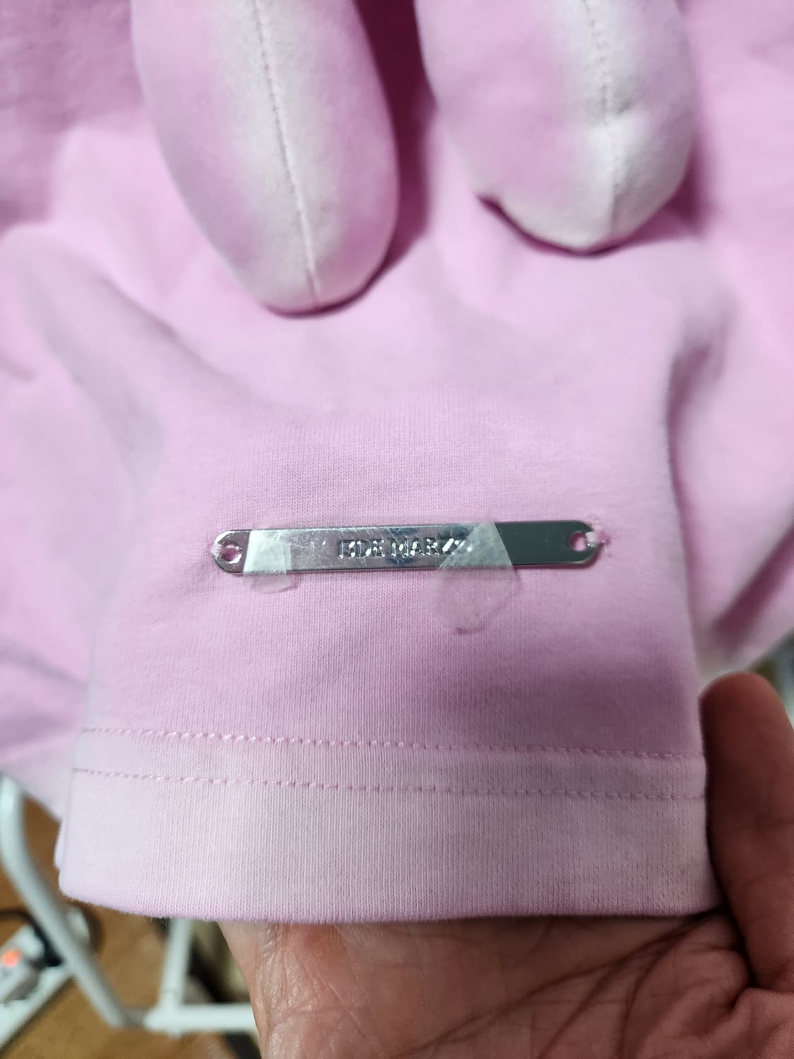 13DE MARZO Thick Outline Sketch T-Shirt  상품이미지3