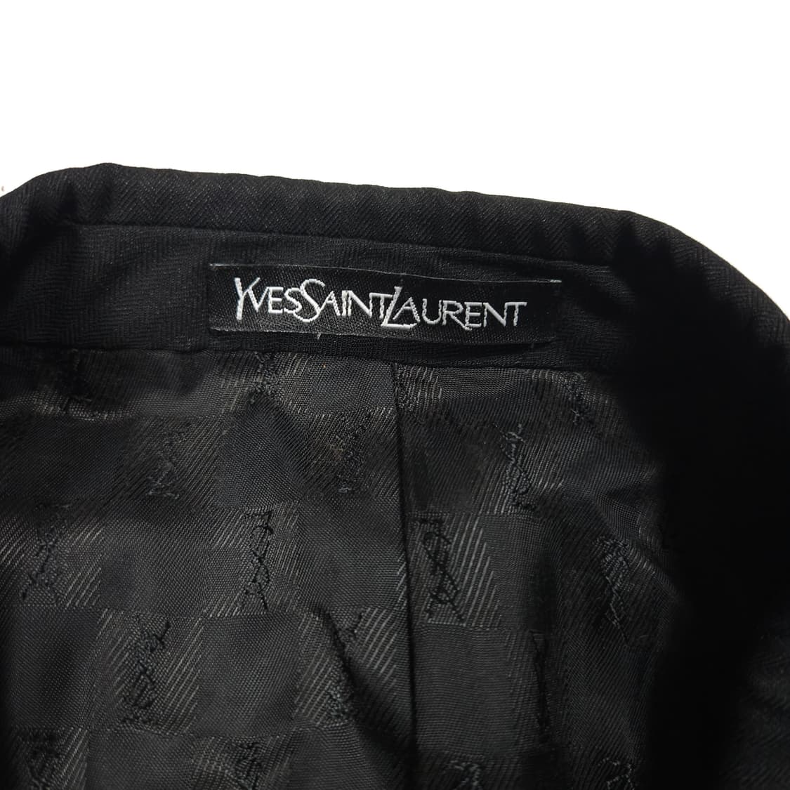 YSL 입생로랑 미니멀 블레이저  상품이미지3