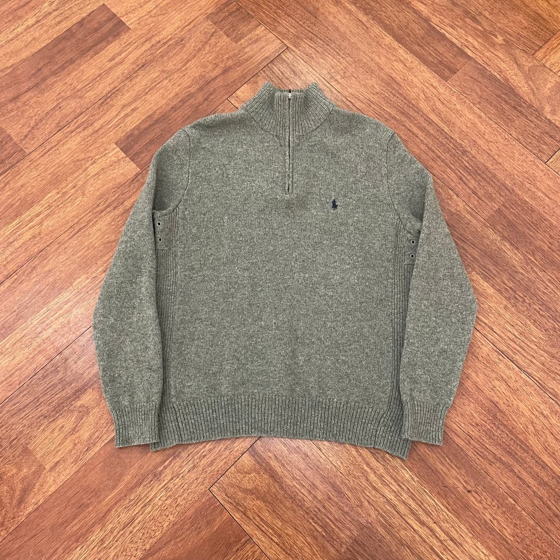 폴로 반집업 니트 상품이미지1