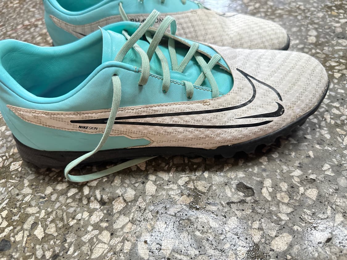 나이키 팬텀 축구화 270 상품이미지1