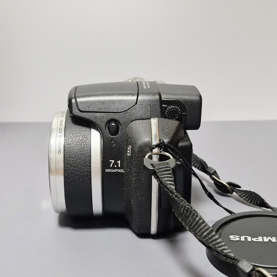 (하이엔드) 올림푸스 550UZ 디지털카메라  상품이미지5