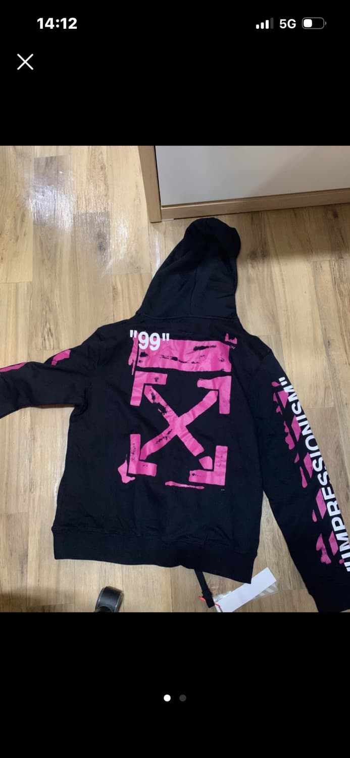 오프화이트 후드티 상품이미지1